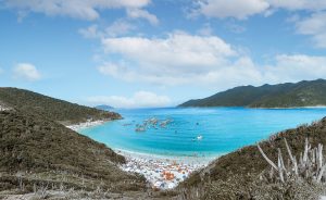 ARRAIAL DO CABO SAINDO DE COPACABANA